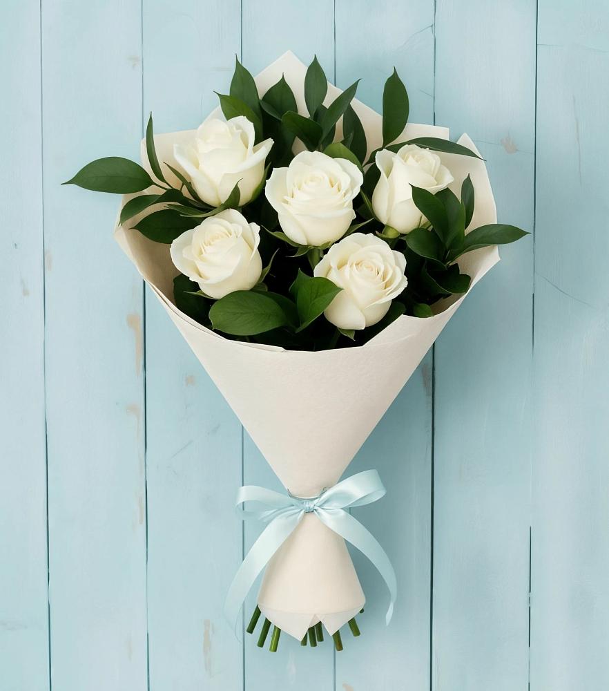 Букет цветов из: Розы в Романовка Ленинградская область