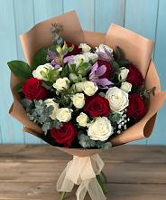 Букет цветов из:  Розы и Альстромерии в Романовка Ленинградская область