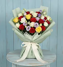 Букет цветов из:  Розы #REPLACE_PRED# Романовка Ленинградская область