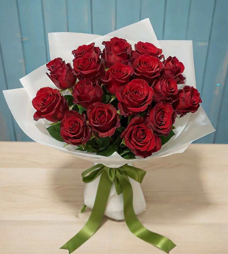 Букет Красные розы в Романовка Ленинградская область