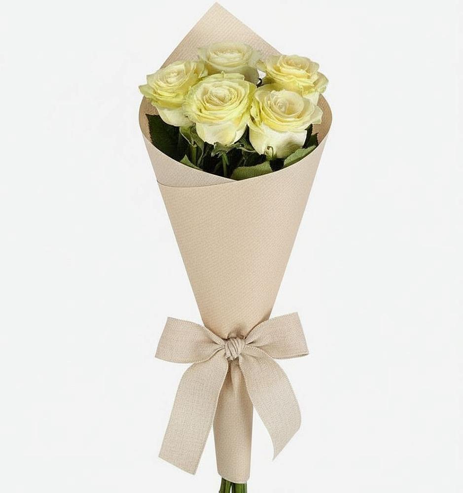 Букет цветов из: Розы в Романовка Ленинградская область