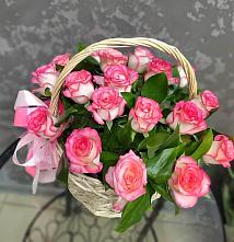 Цветочная композиция из Розы в корзине #REPLACE_PRED# Романовка Ленинградская область