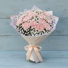 Букет цветов из:  Гвоздики в Романовка Ленинградская область