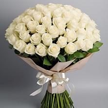 Букет 101 беля роза Белоснежка в Романовка Ленинградская область