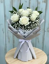 Букет цветов из:  Розы в Романовка Ленинградская область