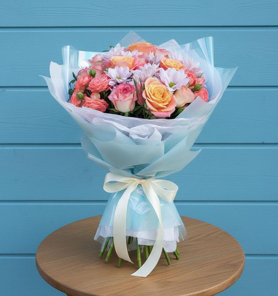 Букет цветов из: Хризантемы и Розы в Романовка Ленинградская область