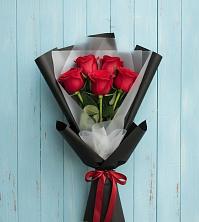 Букет цветов из:  Розы в Романовка Ленинградская область