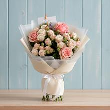 Букет цветов из:  Розы #REPLACE_PRED# Романовка Ленинградская область