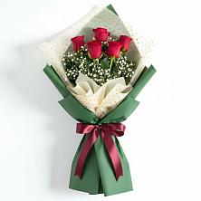Букет цветов из:  Розы в Романовка Ленинградская область
