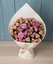 Букет цветов из:  Розы в Романовка Ленинградская область